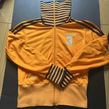 만국기 택 adidas 오렌지 저지 itimi hooked