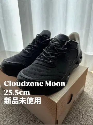 On Cloudzone Moon 블랙 스니커즈