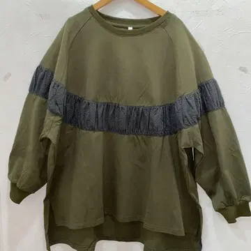 루피리안 이소재 프릴 카키 긴팔 오버상의 새상품