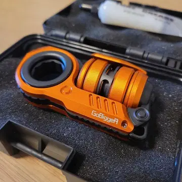 GoBiggeR Sinian Aluminum 오렌지 피젯 토이