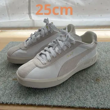 Puma 클럽 클래식 여성용 스니커즈