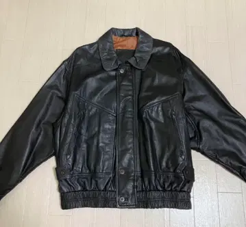 리얼 가죽 빈티지 A2 자켓 카라 부착