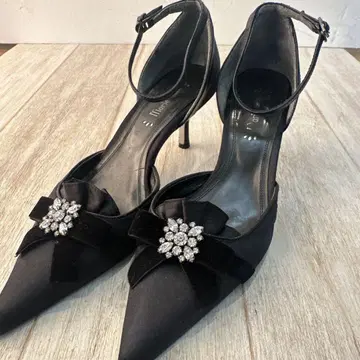 비쥬 장식 블랙 하이힐 펌프스 23cm