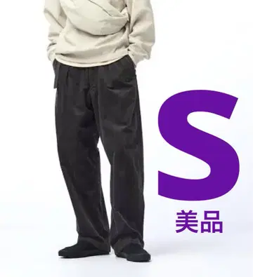 UNIQLO U 코듀로이 턱 와이드 팬츠 다크 그레이 S 사이즈