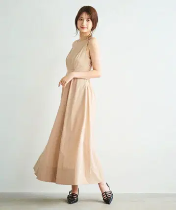 코코딜 브라탑 x 백 오픈 나일론 원피스 [ M ]
