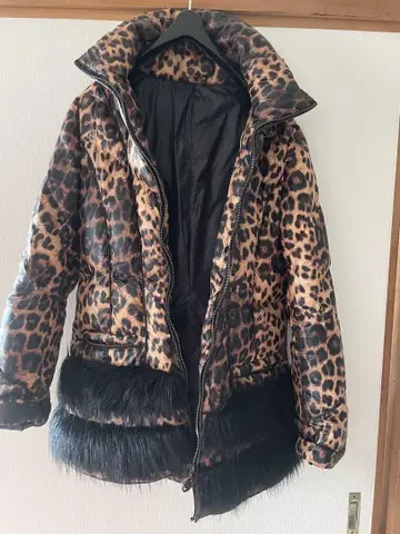 이타리야 다운 자켓 사이즈 9