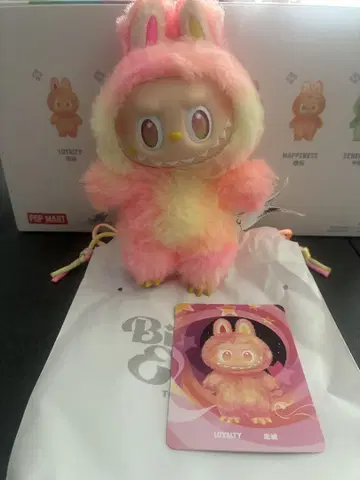 POP MART 에너지 라브브