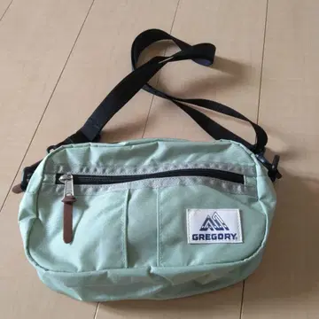 [ 미사용 택 포함 ] 그레고리 GREGORY 숄더백 라이트 그린