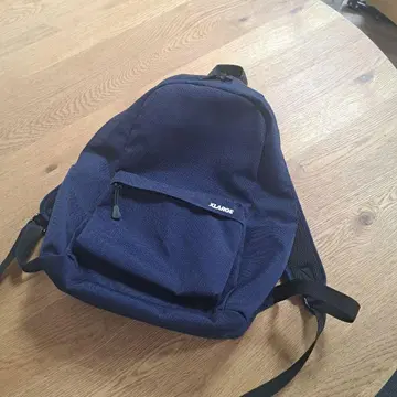XLARGE 네이비 백팩