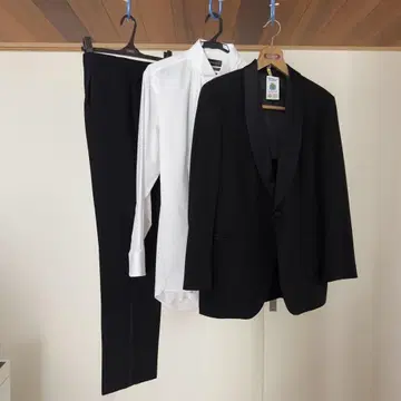 정가 20만 엔 상당! Social 턱시도 세트 컨디션 최상 잡화 포함