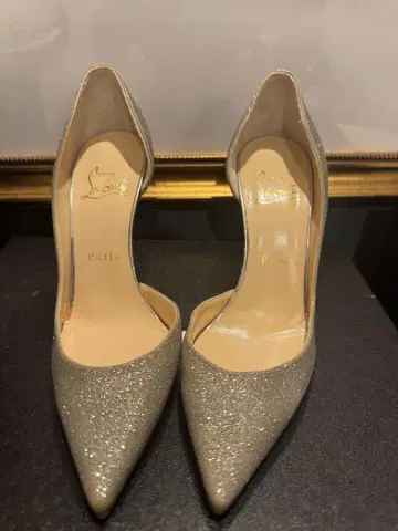 Christian Louboutin 하이힐