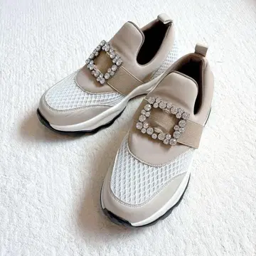 ChiffonFit 23.5cm 비쥬 버클 스니커즈 베이지