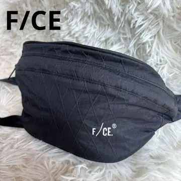 F/CE. 힙색 에프씨이 바디백 블랙 나일론