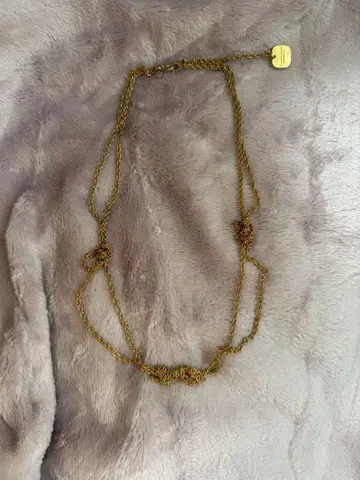 beautiful people Messy necklace
