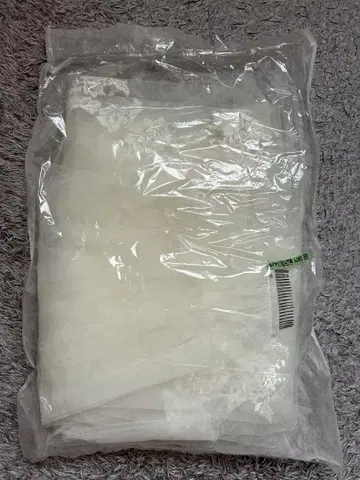 화이트 웨딩 베일과 액세서리 세트