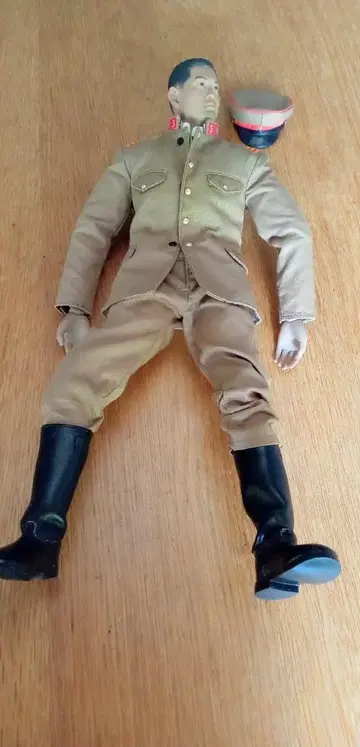커스텀 인형 베이지 군복 빨검 모자 포함