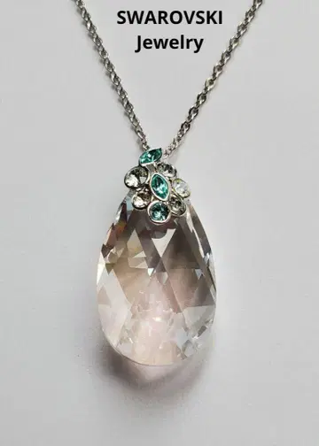 SWAROVSKI 스와로브스키 크리스탈 펜던트 목걸이