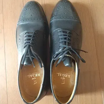 REGAL 블랙 가죽 드레스 신발 윙팁