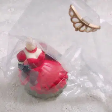 넨도로이드 더 옷 갈아입히기 웨딩 프린세스 타입 피오니 스칼렛