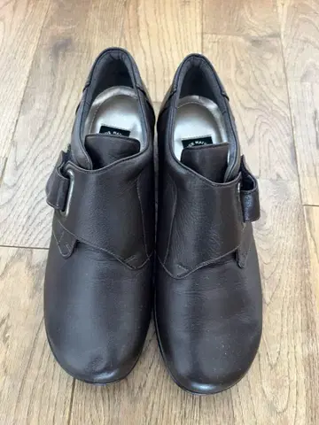 여성용 가죽 신발 미사용 새상품 일본제 22.0cm