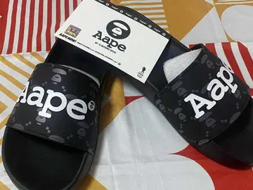 Aape 블랙 슬라이드 샌들