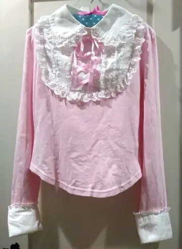 엔젤릭 프리티 티셔츠