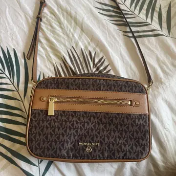 MICHAEL KORS MK 로고 숄더백