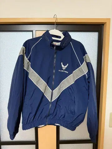 미군 U.S.AIR FORCE 트레이닝 자켓 데드스탁
