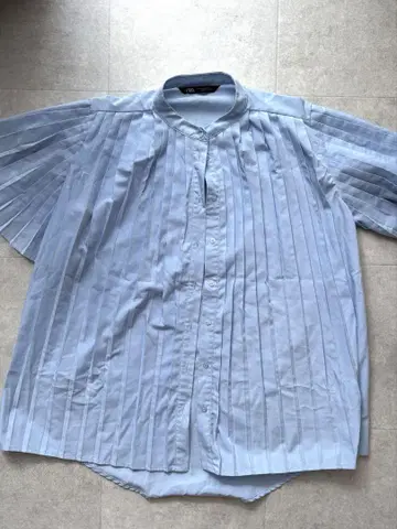 ZARA 라이트 블루 플리츠 셔츠 긴팔
