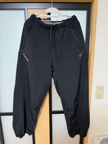 GYMSHARK 트레이닝 팬츠 블랙 S