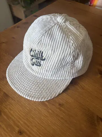 Chill Out 코듀로이 캡 아이보리