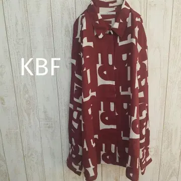 KBF 지오메트릭 프린트 셔츠