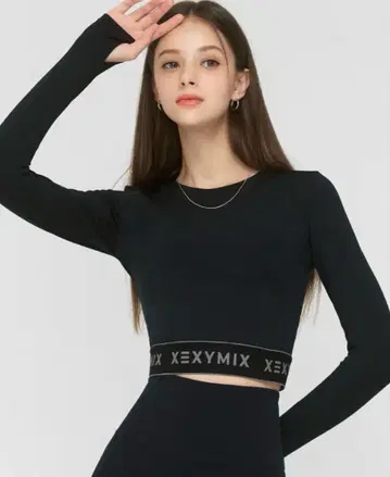 XEXYMIX 로고 크롭 긴팔 블랙 M 사이즈