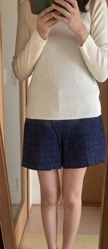 미사용 새상품 언타이틀 월드 스퀘어 패턴 숏팬츠 네이비 M