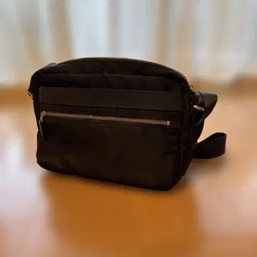 TAKEO KIKUCHI 다케오 키쿠치 숄더백 새상품급