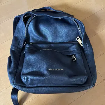 MARC JACOBS 대용량 가죽 백팩