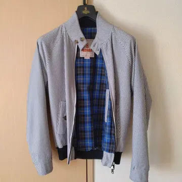 SHIPS 스윙탑 BARACUTA 36