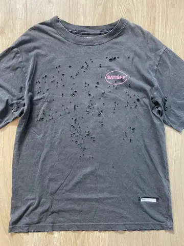 사티스파이 T셔츠