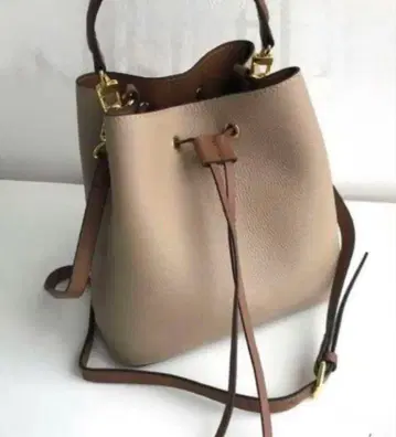천연 가죽 베이지 가죽 버킷 백