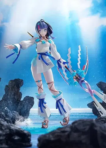 우츠미 엘리세 피규어