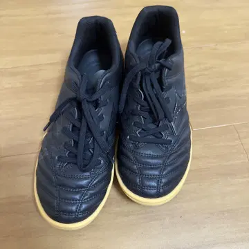 MONARCIDA NEO 블랙 축구화