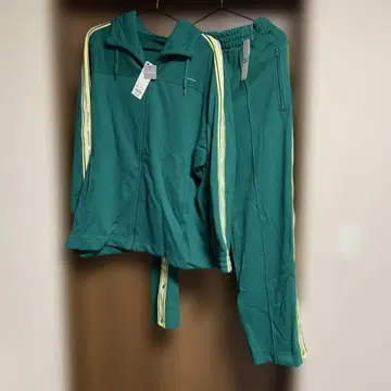 GU x beautiful people 셋업 55green XL