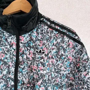 adidas 미니 꽃무늬 나일론 저지
