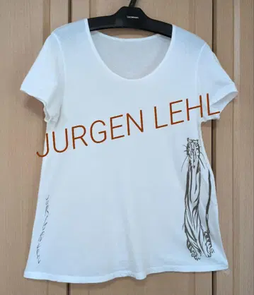 JURGEN LEHL 호랑이 프린트 티셔츠 화이트