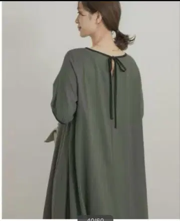 어반 리서치 도어스 린넨 레이온 바이컬러 원피스