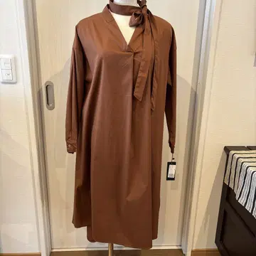 새상품 롱 원피스 브라운 긴팔