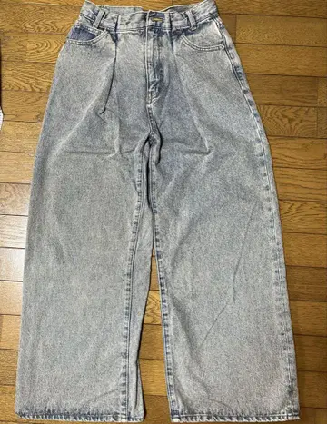 JEANASIS