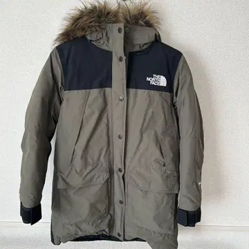 THE NORTH FACE 다운 자켓 올리브 그린/블랙