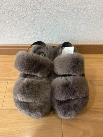 시마무라 퍼 샌들