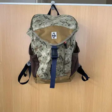 참스 카모플라쥬 백팩